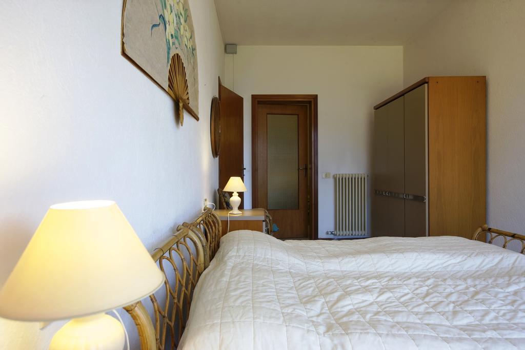 Villa Panorama Porto Valtravaglia Esterno foto