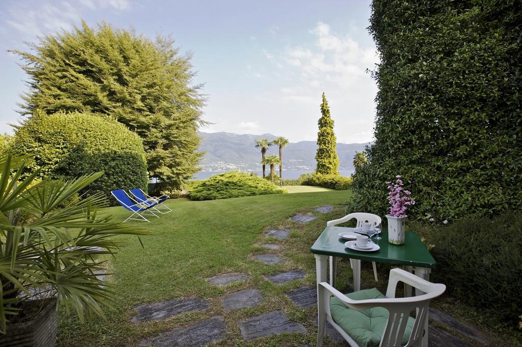 Villa Panorama Porto Valtravaglia Esterno foto