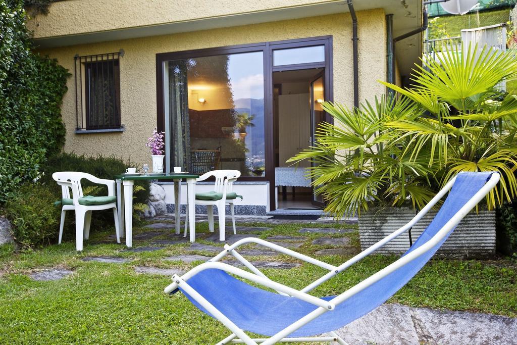 Villa Panorama Porto Valtravaglia Esterno foto